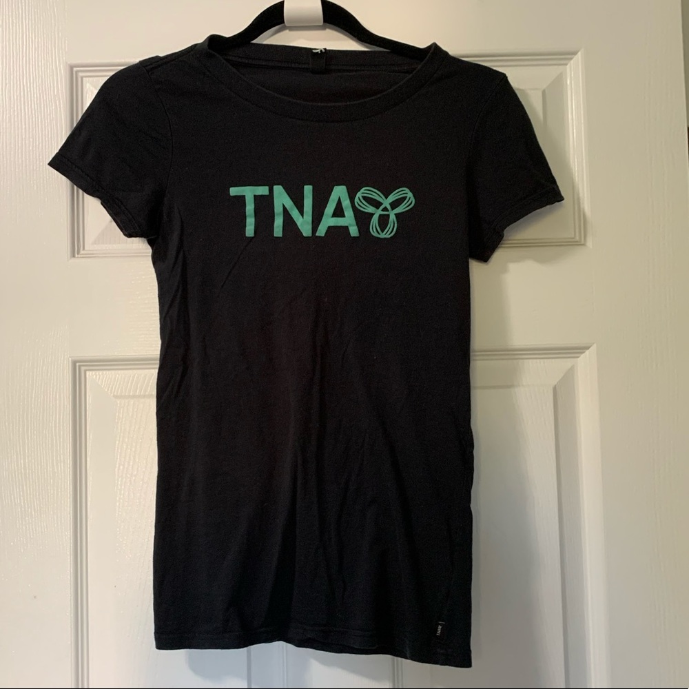 TNA T-Shirt